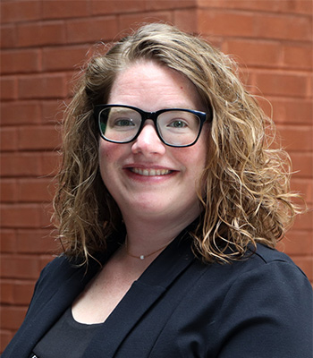 Jennifer Bradley headshot