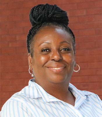 Nichole Haywood headshot